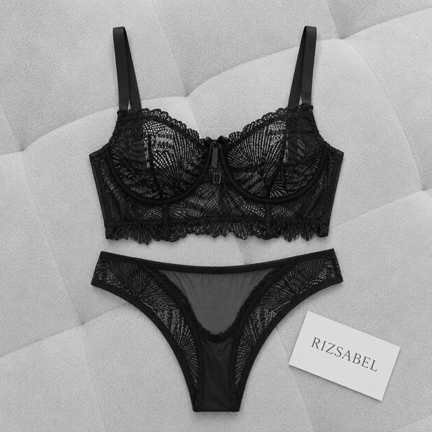 ست شورت و سوتین توری black lady مکسوریا