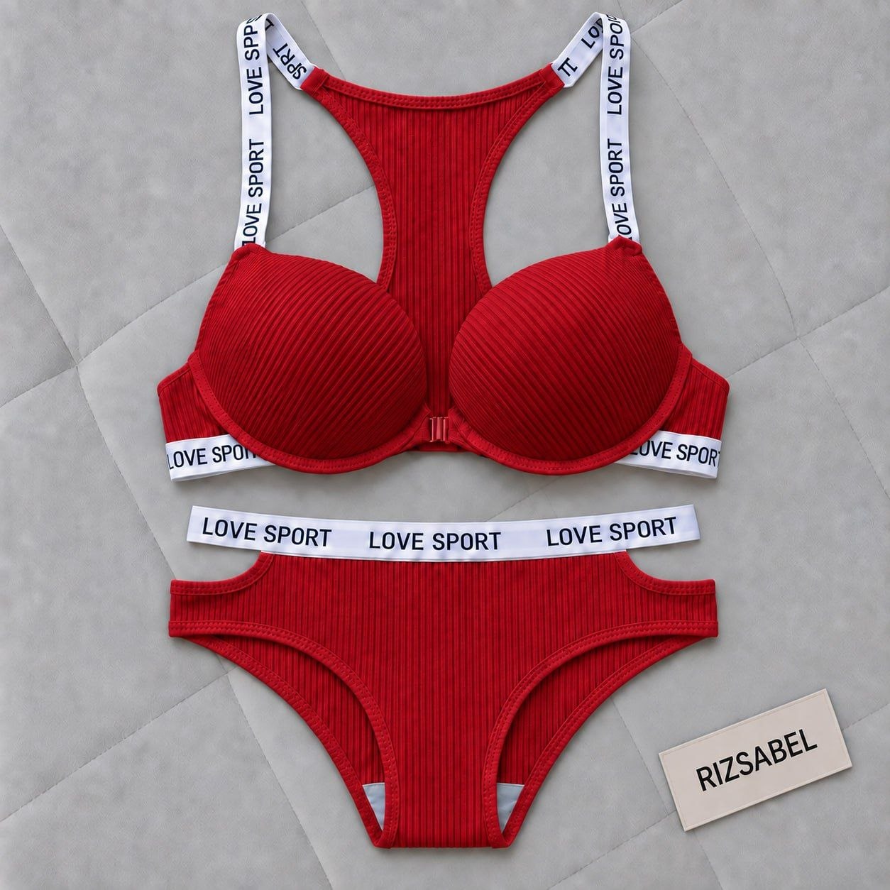 ست شورت و سوتین جلو بازشو جکدار Love sport قرمز